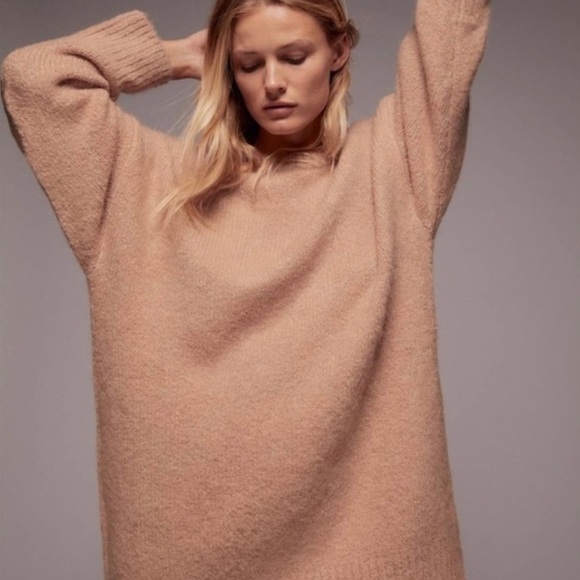 Zara sweater dress with open back - Picture 3 of 8